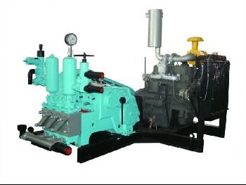 Насосы бурового раствора НАСОСА ГРЯЗИ BW-300/12 2103X940X1130 45kw